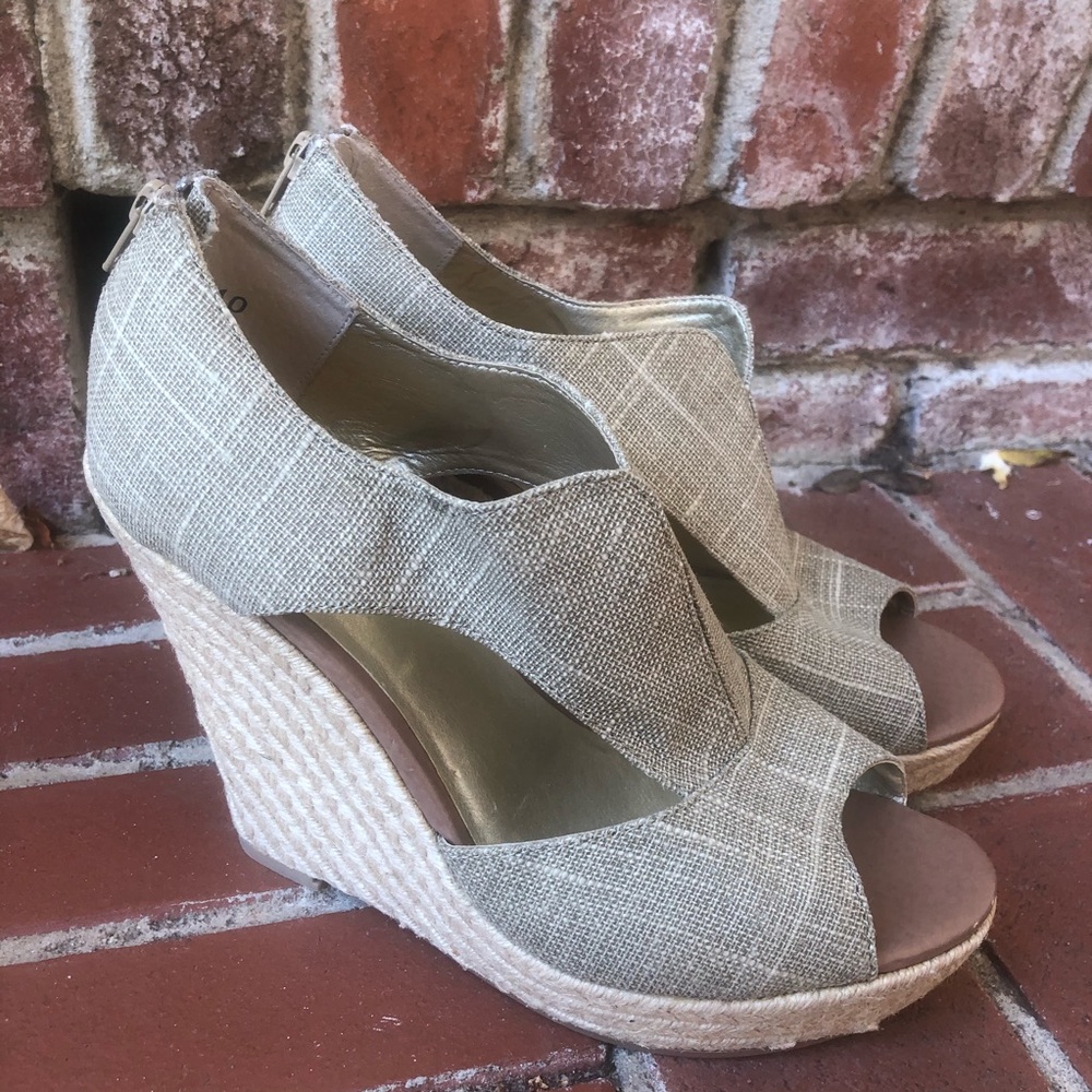 Seychelles Rope Peep Toe Wedges NWOT